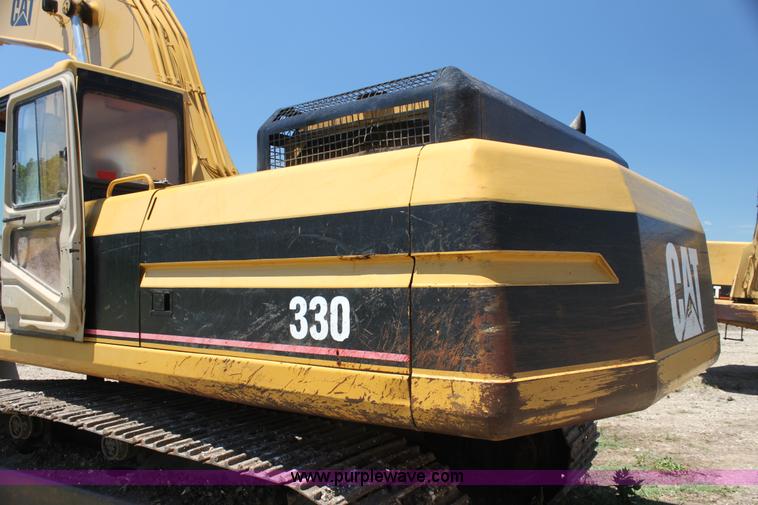 image for item H7463 1994 Caterpillar 330L excavator