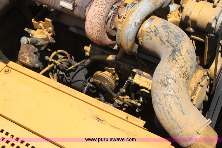 image for item H7463 1994 Caterpillar 330L excavator
