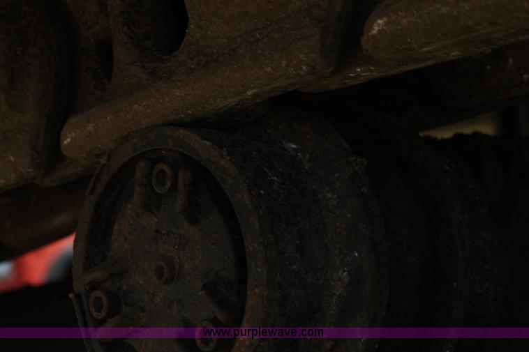 image for item H7463 1994 Caterpillar 330L excavator