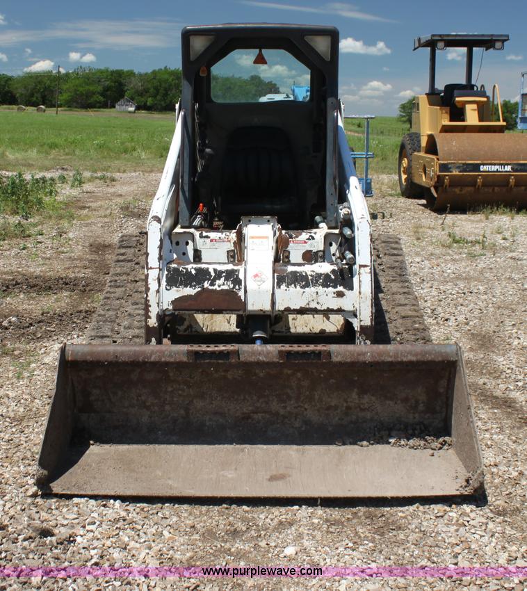 image for item H7465 2000 Bobcat 864 Advantage track skid steer