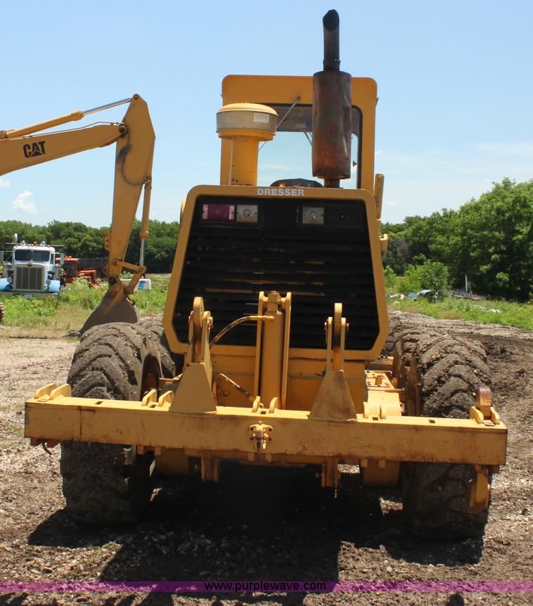 image for item H7466 1980 Galion A550 articulated motor grader