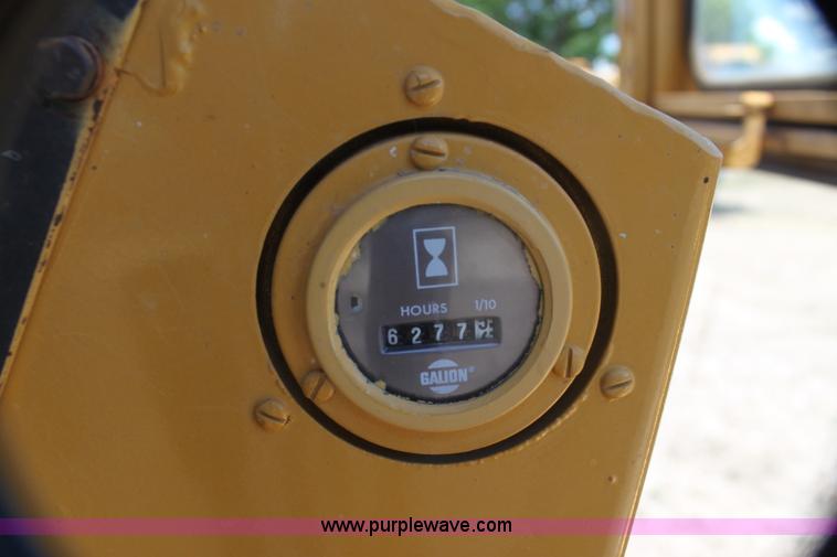 image for item H7466 1980 Galion A550 articulated motor grader