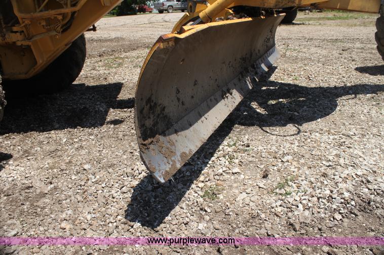 image for item H7466 1980 Galion A550 articulated motor grader