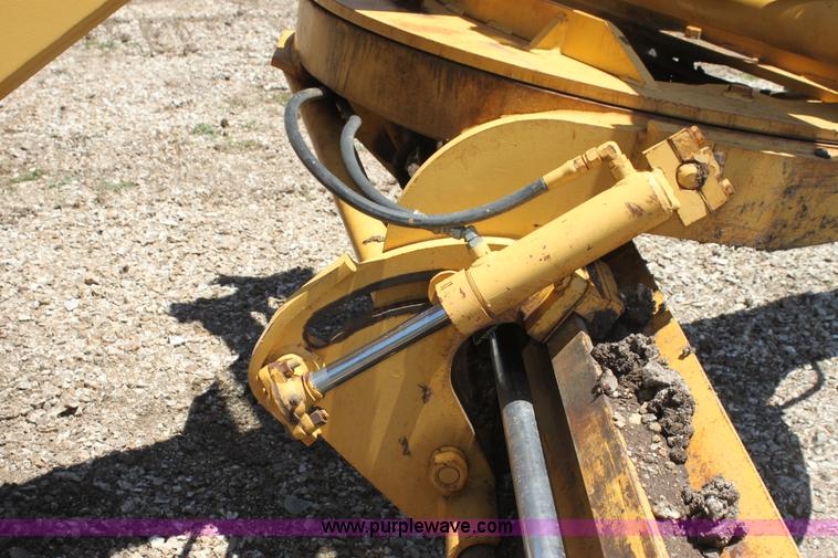 image for item H7466 1980 Galion A550 articulated motor grader