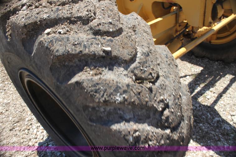 image for item H7466 1980 Galion A550 articulated motor grader