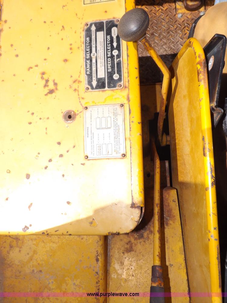 image for item I7724 1964 Caterpillar 944A wheel loader