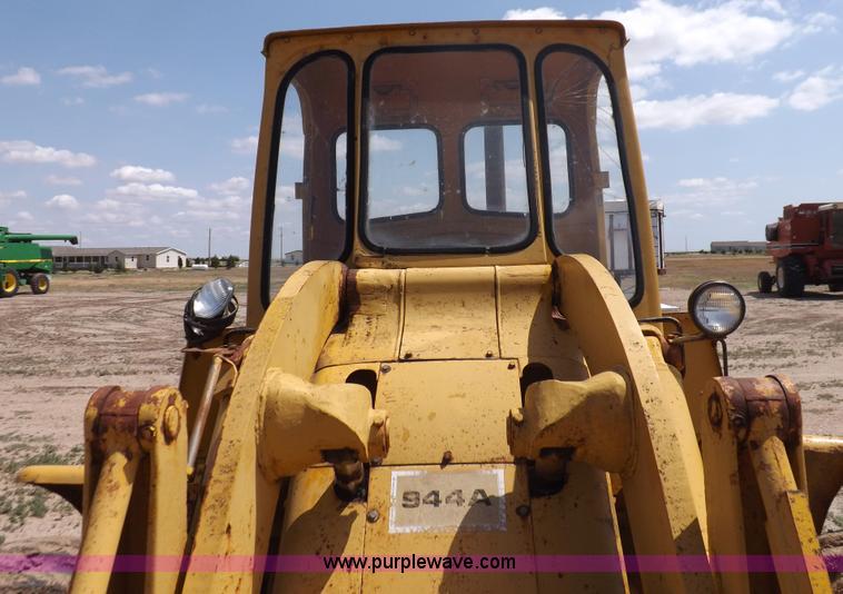 image for item I7724 1964 Caterpillar 944A wheel loader