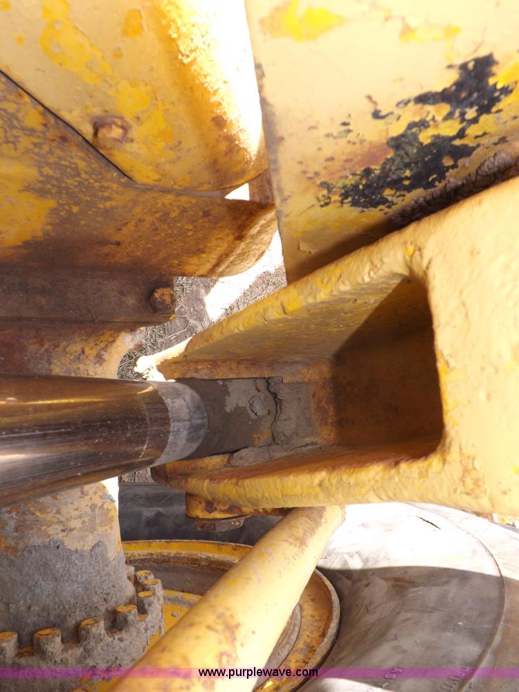 image for item I7724 1964 Caterpillar 944A wheel loader