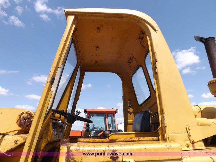 image for item I7724 1964 Caterpillar 944A wheel loader