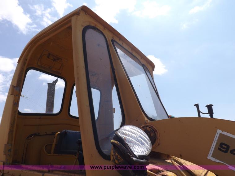 image for item I7724 1964 Caterpillar 944A wheel loader