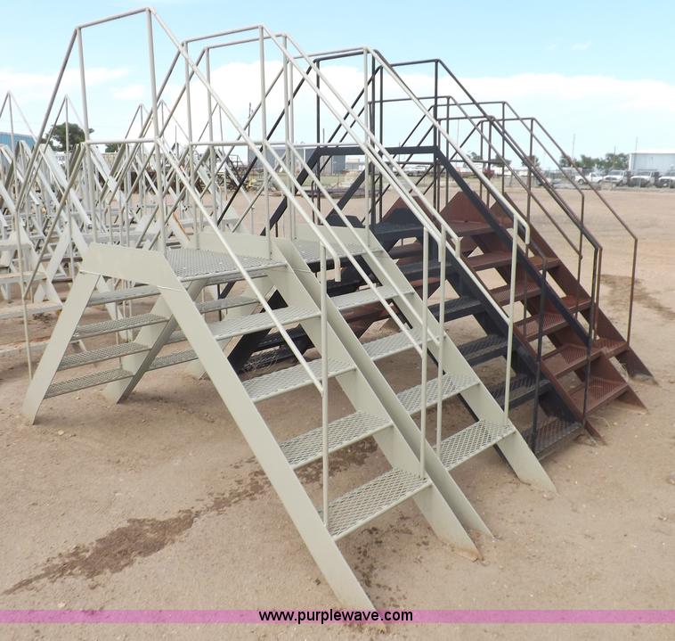 image for item I7727 (5) containment dike crossover steps