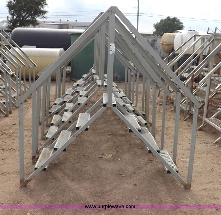 image for item I7730 (8) containment dike crossover steps