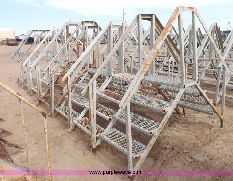 image for item I7731 (7) containment dike crossover steps