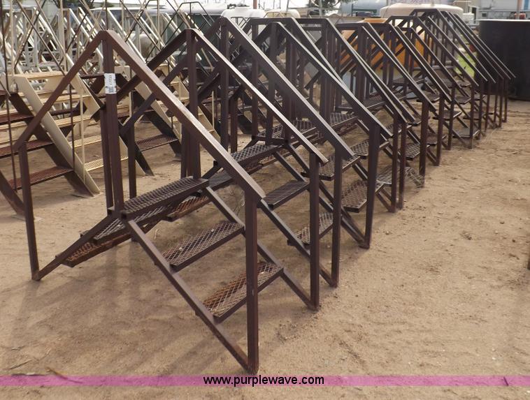 image for item I7733 (9) containment dike crossover steps