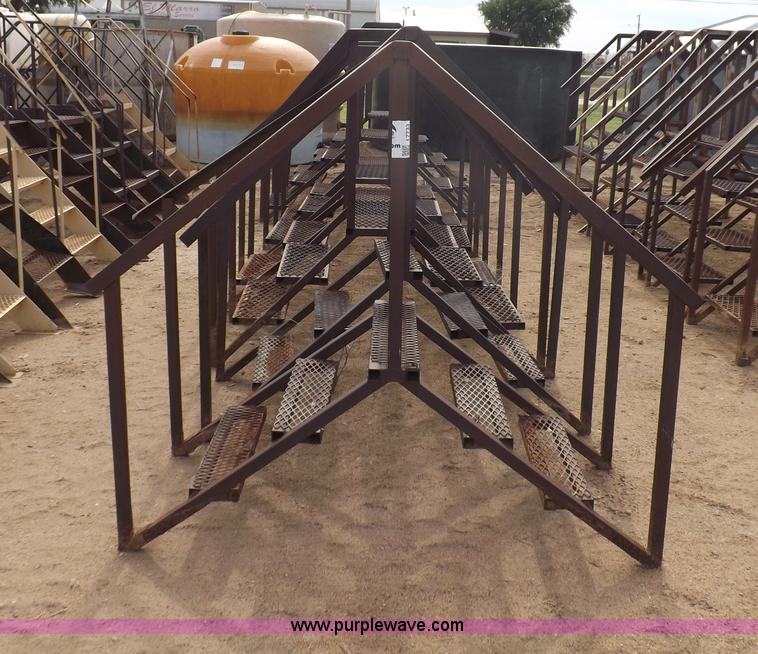 image for item I7733 (9) containment dike crossover steps