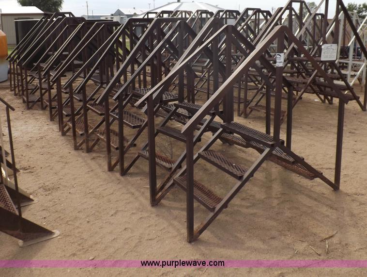 image for item I7733 (9) containment dike crossover steps