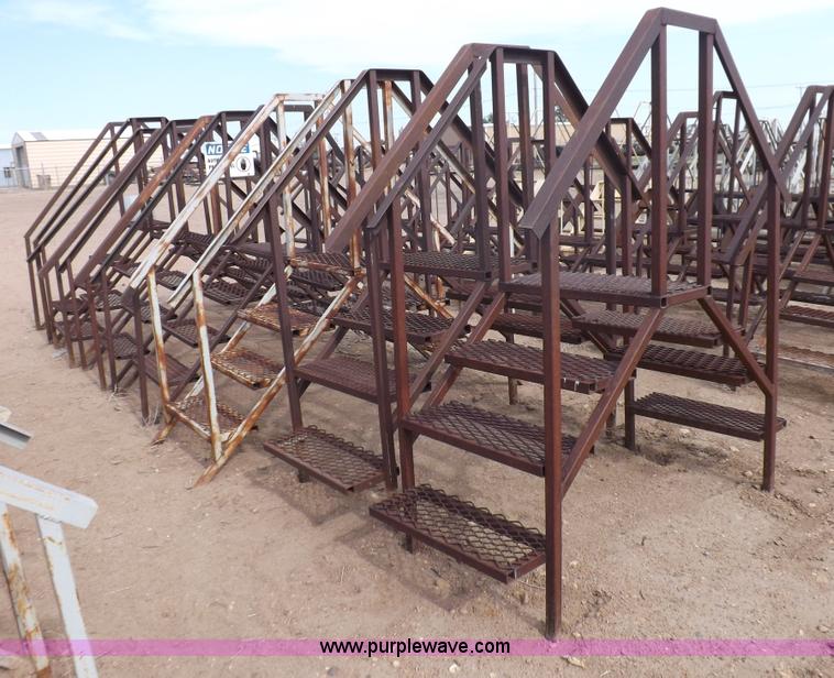 image for item I7734 (7) containment dike crossover steps