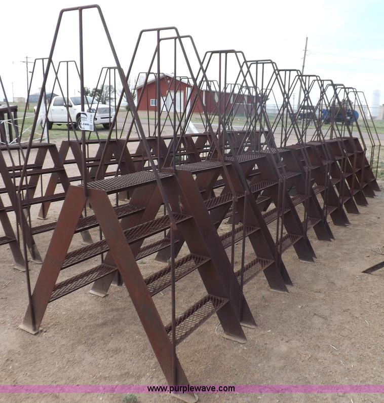 image for item I7738 (9) containment dike crossover steps