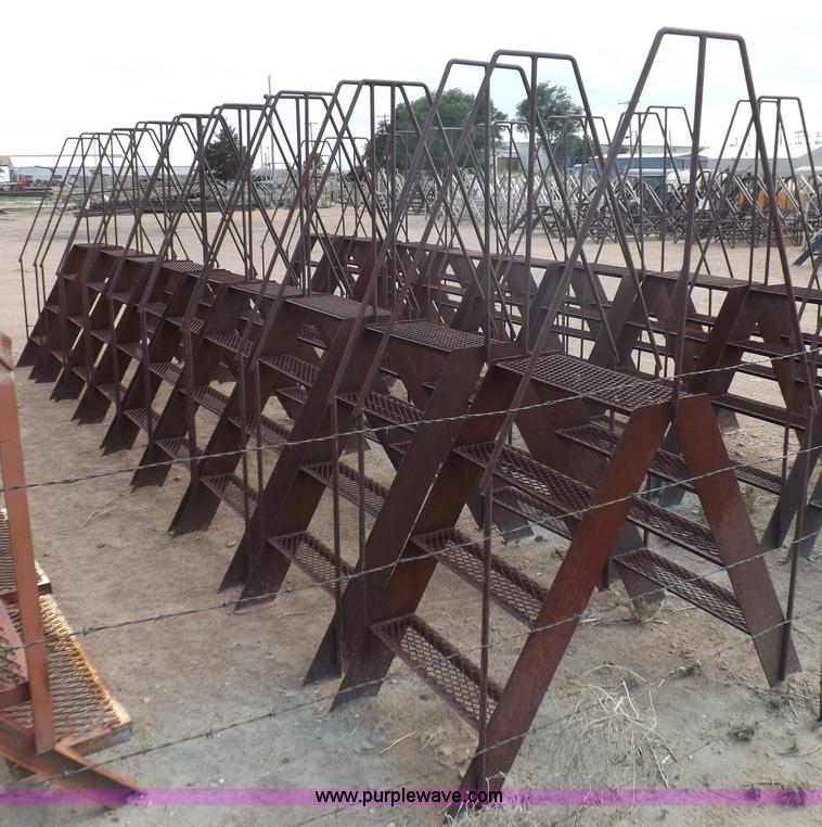 image for item I7738 (9) containment dike crossover steps