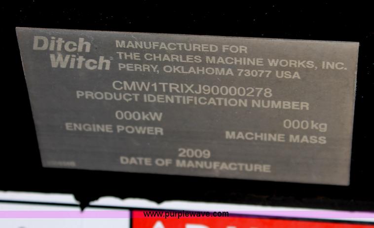 image for item T9066 2009 Ditch Witch R230 trencher