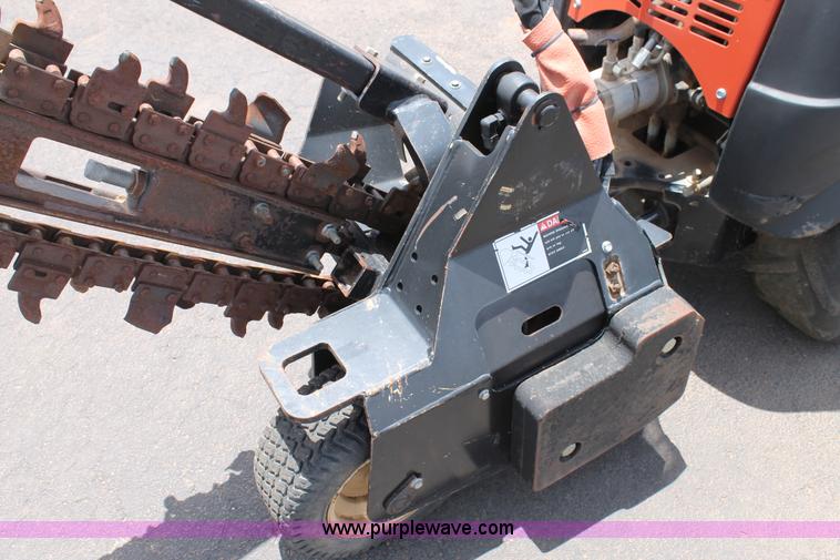 image for item T9067 2009 Ditch Witch R230 trencher