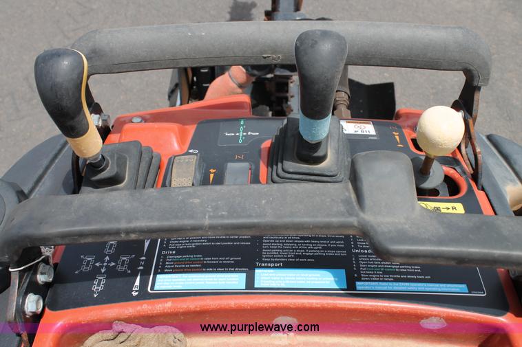 image for item T9067 2009 Ditch Witch R230 trencher