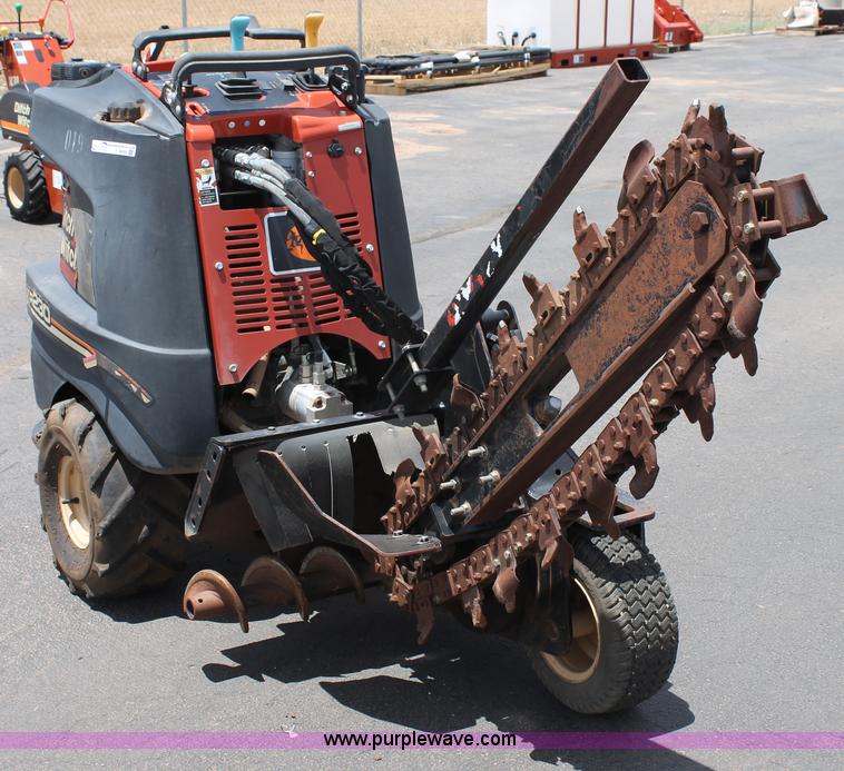 image for item T9068 2008 Ditch Witch R230 trencher