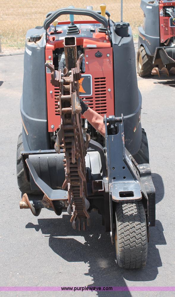 image for item T9069 2009 Ditch Witch R230 trencher
