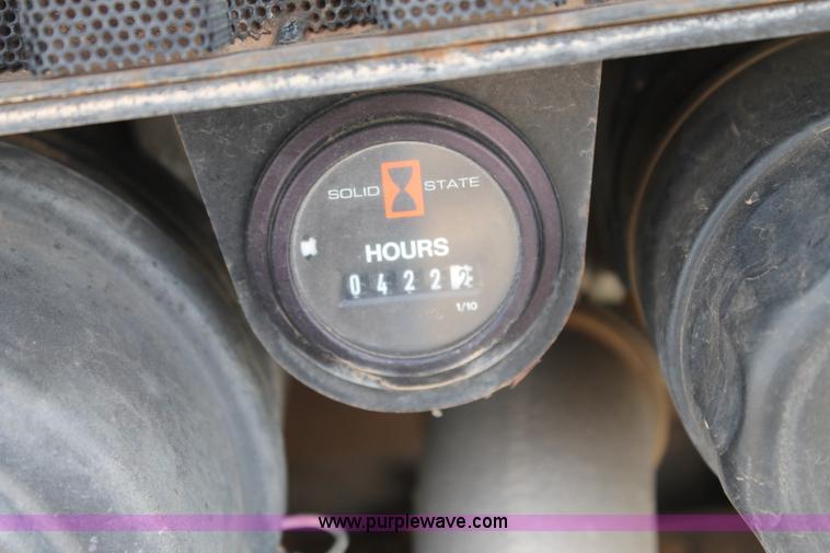 image for item T9069 2009 Ditch Witch R230 trencher