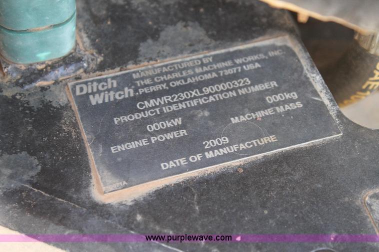 image for item T9069 2009 Ditch Witch R230 trencher