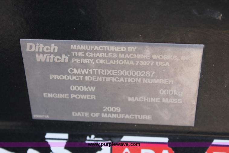 image for item T9069 2009 Ditch Witch R230 trencher