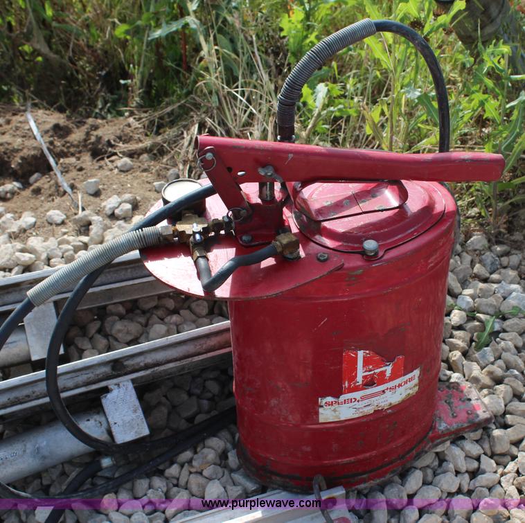 image for item X9258 (4) speed shore trench supports