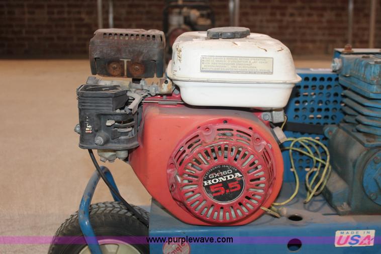 image for item AV9191 Emala air compressor