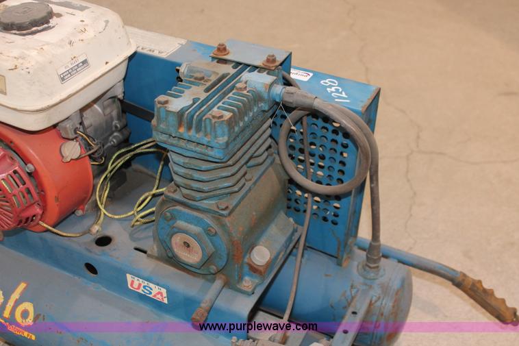 image for item AV9191 Emala air compressor