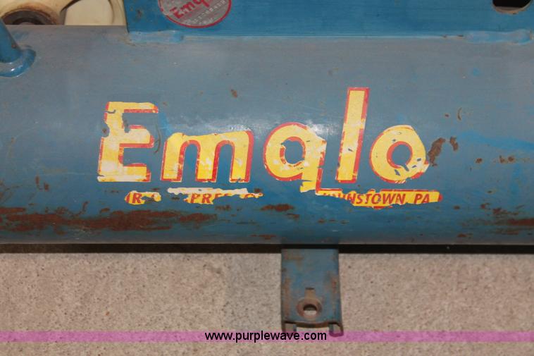image for item AV9191 Emala air compressor