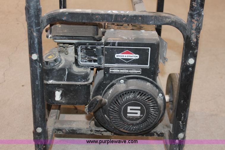 image for item AV9192 Dayton Medium Dut 3ZC11 generator