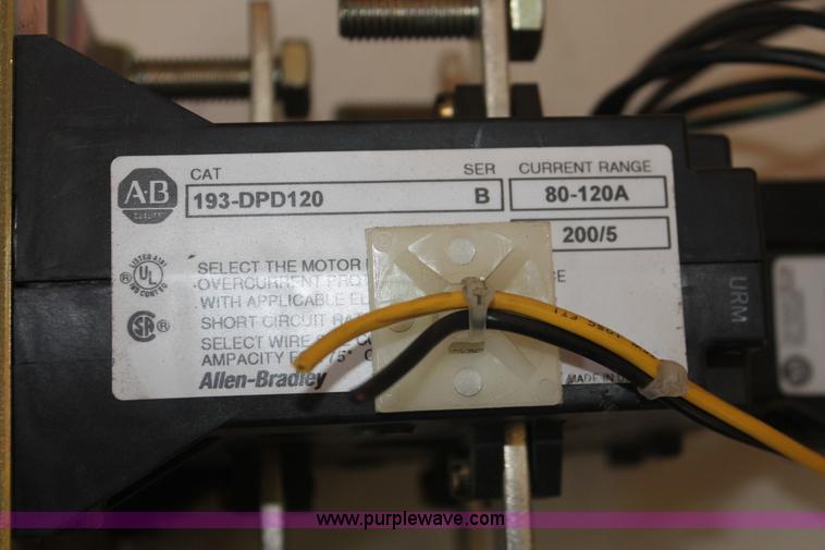 image for item AV9193 Danfoss VLT 8000 variable frequency drive 240