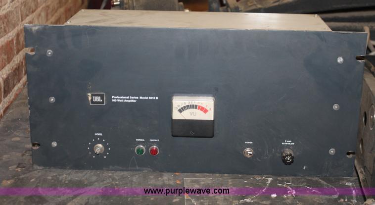 image for item AV9196 Altec Lansing 803B speaker and amplifier