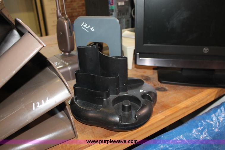 image for item AV9206 Assorted office supplies