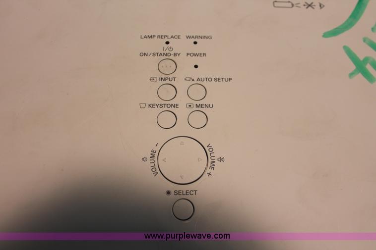 image for item AV9211 Assorted electronics