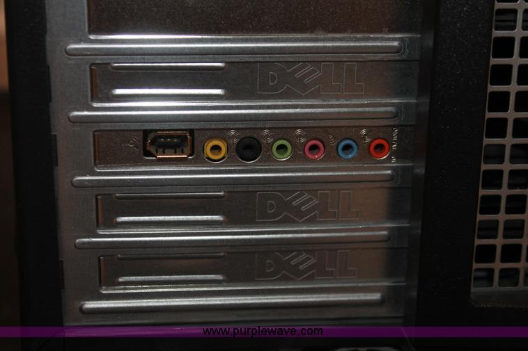 image for item AV9216 (10) Dell Precision 670 workstations