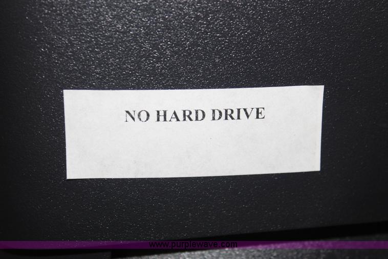 image for item AV9216 (10) Dell Precision 670 workstations