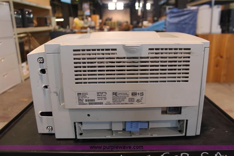 image for item AV9218 Assorted electronics