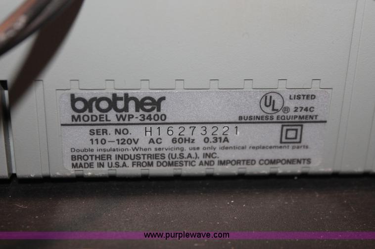 image for item AV9218 Assorted electronics