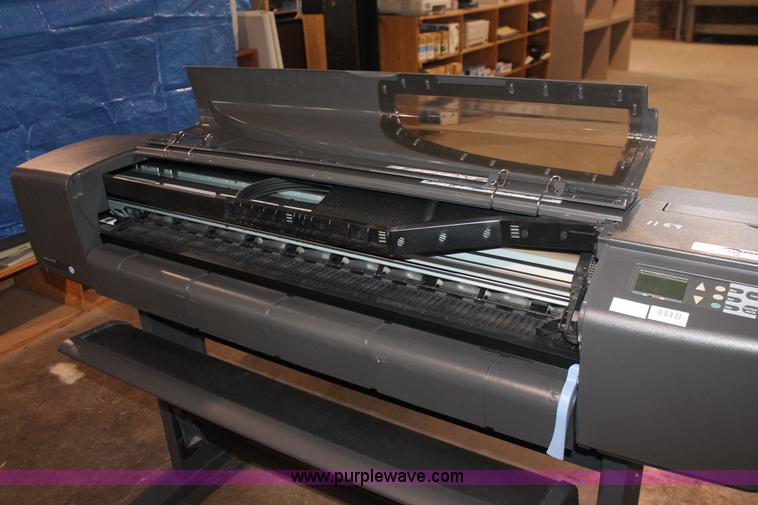 image for item AV9228 HP Design Jet 800 wide format printer