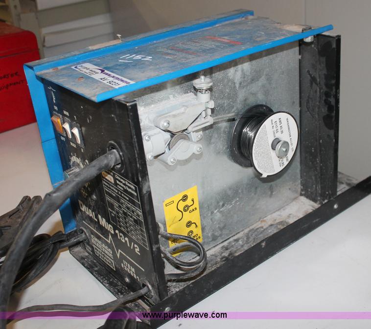 image for item AV9231 Chicago Electric Dual Mig 13 1/2 welding system
