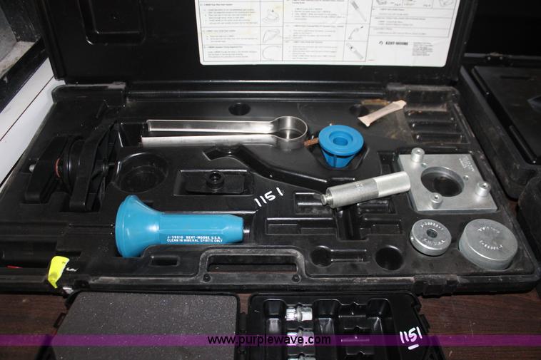 image for item AV9232 Kent Moore SPX 6.6 L diesel engine service tool kit