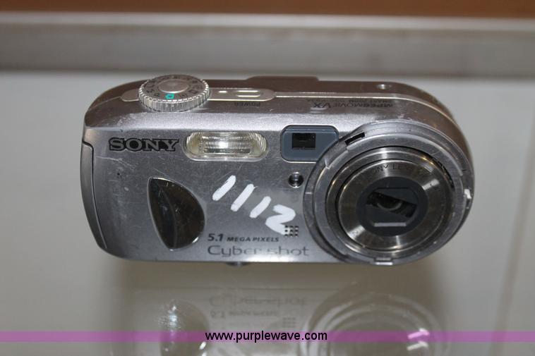image for item AV9241 Assorted cameras