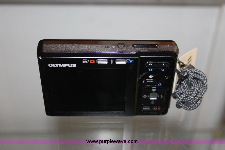 image for item AV9241 Assorted cameras