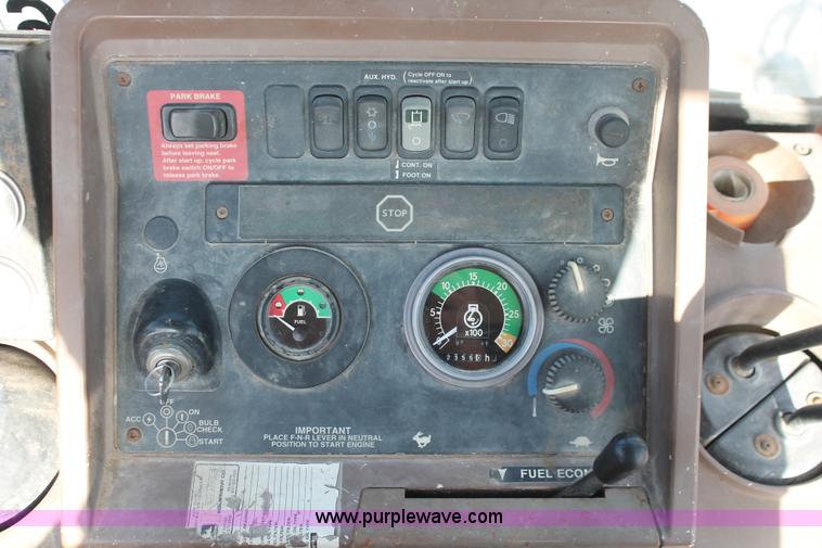 image for item I7989 1999 John Deere 310SE backhoe